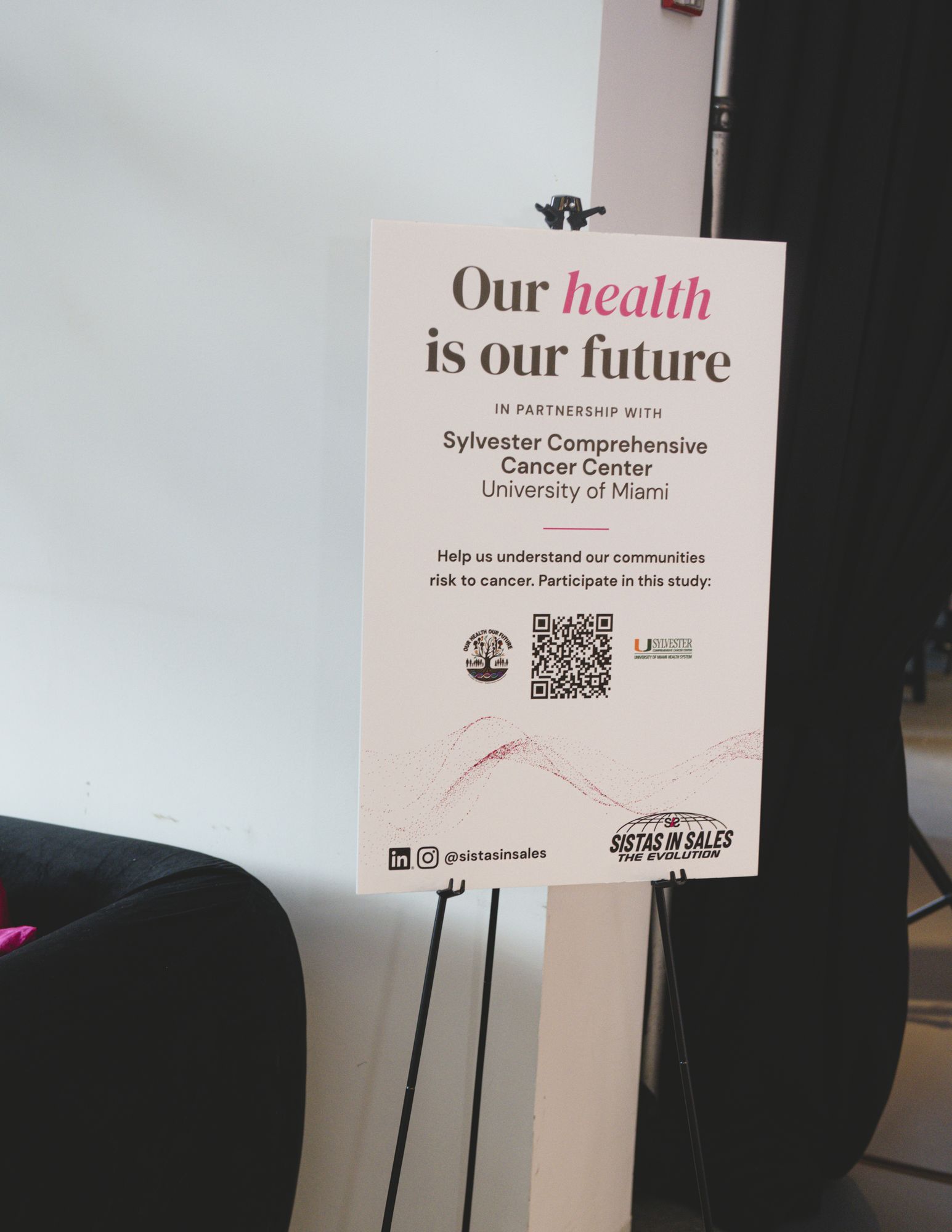 “Our health is our future” activation sign